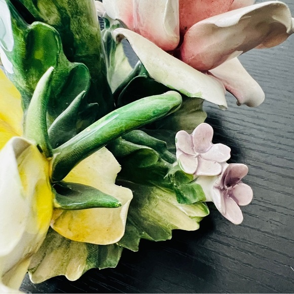 Vintage Capodimonte Handmade Porcelain Flower Candlestick Holder, Italy 1950’s - Picture 8 of 15